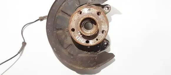 Renault Laguna III Front wheel hub