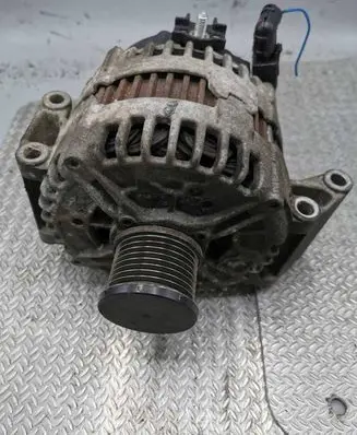 Mercedes-Benz E W211 Generator/alternator A6291500450 0121813005
