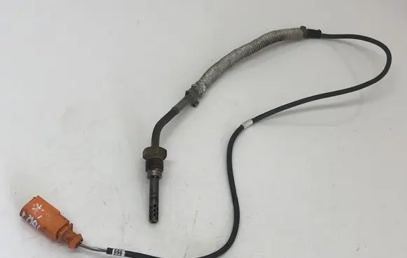 Seat Ibiza IV (6J,6P) Exhaust gas temperature sensor 045906088D