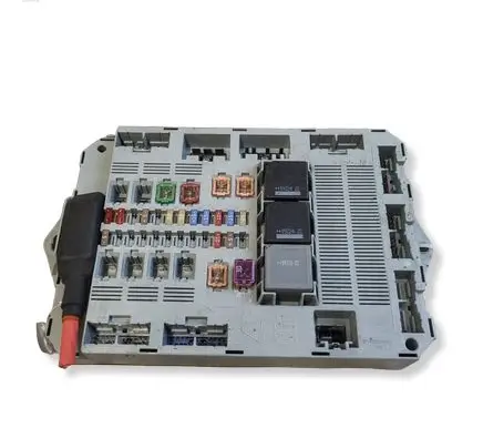 Jaguar XF X250 Fuse module 9X2314D628AC 12275841 WH0069