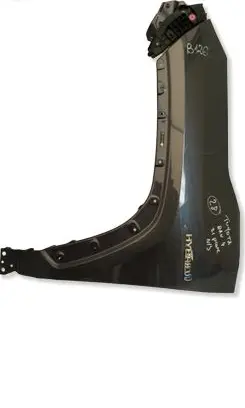 Toyota RAV 4 (XA50) Fender LEWYBLOTNIKRAV4V