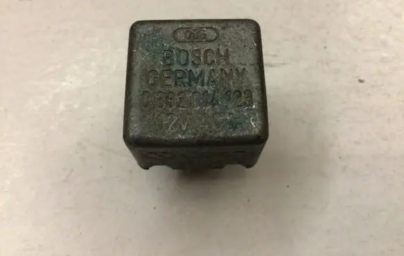 Audi 80 90 B2 Other relay 431951253B