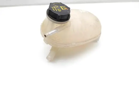 Coolant expansion tank/reservoir