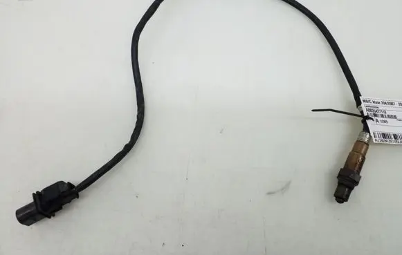 Mercedes-Benz C W204 Lambda probe sensor A0035427118
