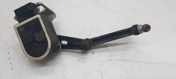 Headlight/headlamp level sensor