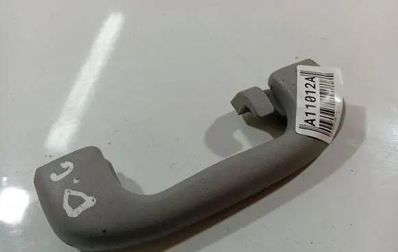 Opel Vectra C Rear interior roof grab handle 