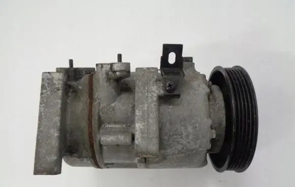 KIA Carens III Air conditioning (A/C) compressor (pump) F500PNBCA09
