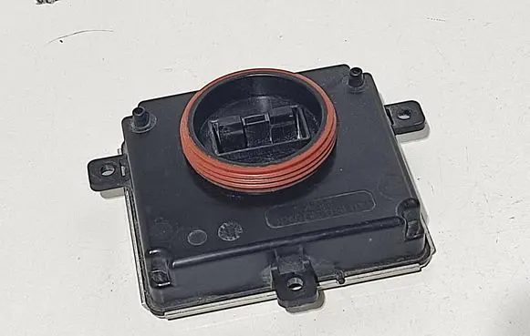 Audi A6 S6 C7 4G Headlight ballast module Xenon 4G0907697D 28357987