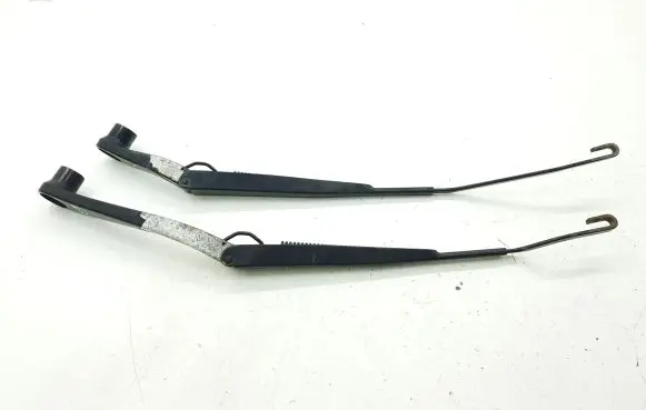 Chrysler 300 - 300C Front wiper blade arm 5G7113 8G7112