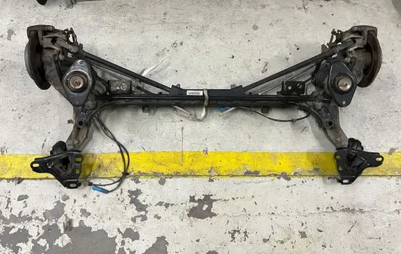Mini One - Cooper Coupe R56 Rear axle beam 6761842
