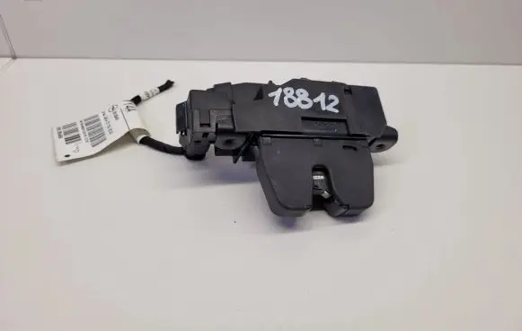 Opel Crossland X Tailgate/trunk/boot lock/catch/latch 3644675