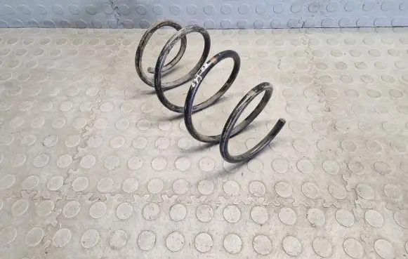 BMW 5 E39 Front coil spring