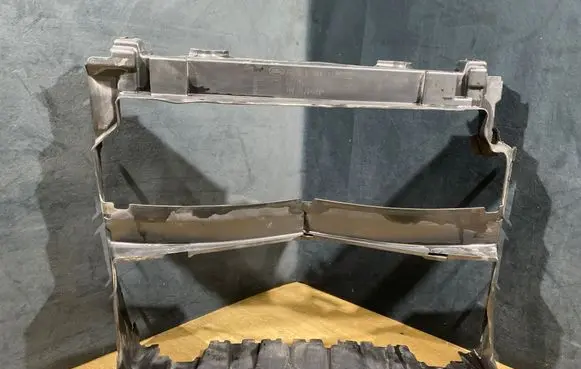 Land Rover Range Rover Sport L494 Radiator trim FPLA8C464A