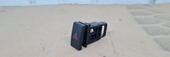 Toyota Avensis T250 Hazard light switch 157963 TR9503