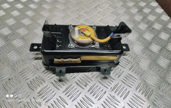 Hyundai ix35 Knee airbag PA506710000