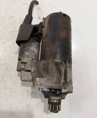Volkswagen PASSAT B6 Starter motor 62e911026