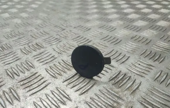 Skoda Octavia Mk3 (5E) Front tow hook cap/cover 5E0807241