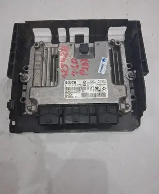 Peugeot 207 Engine control unit/module ECU 9664843780