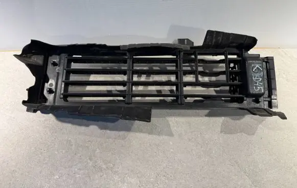 Nissan Juke II F16 Intercooler air channel guide 214216PD0A-KPD45