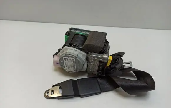 Audi A6 S6 C7 4G Front seatbelt 4G8857706D