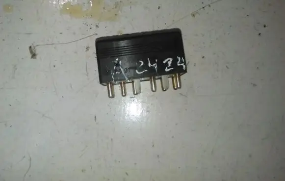 Mercedes-Benz C W202 Other relay 0015428219 898601