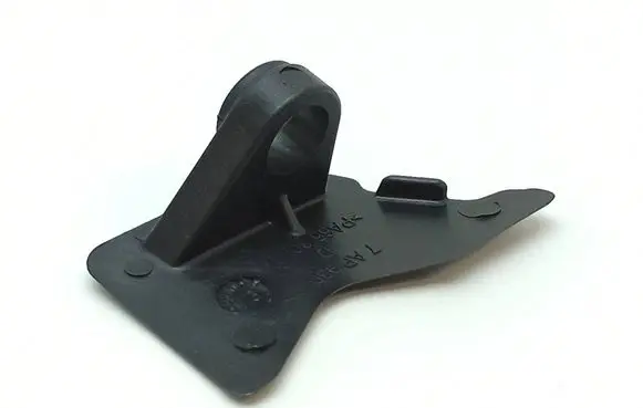 Aixam Minauto Engine bonnet/hood hinges 7AP930