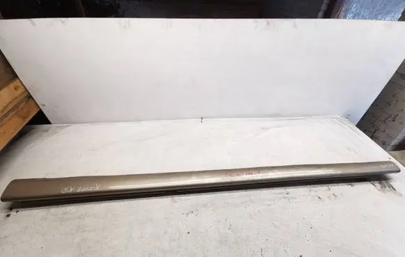 Jaguar X-Type Sill 1x43f10609acw