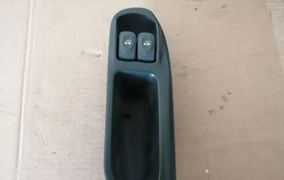 Renault Scenic I Electric window control switch 7700431172