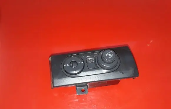 Chevrolet Captiva Light switch EK7G19