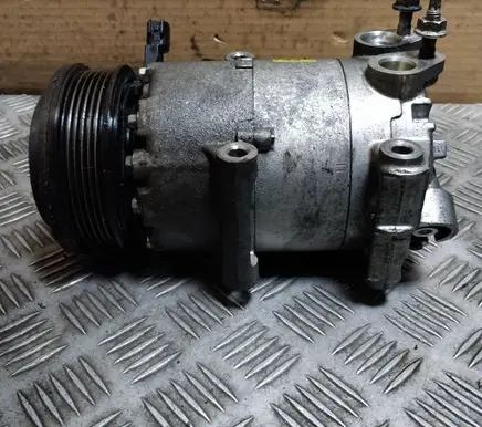 Ford Kuga II Air conditioning (A/C) compressor (pump) F1F119D629CA