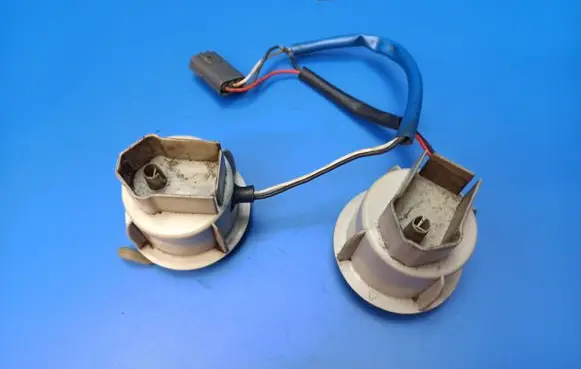 Mazda 323 Headlight/headlamp wiring loom/harness 