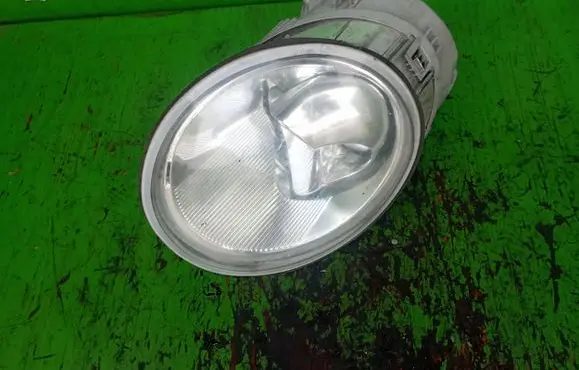 Volkswagen New Beetle Headlight/headlamp