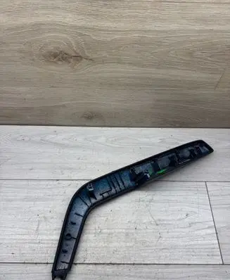 Audi A3 S3 8P Front door interior handle trim 8P4867174