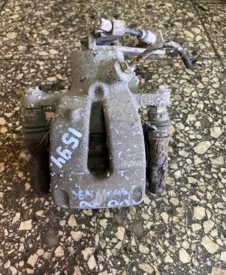 Rear brake caliper