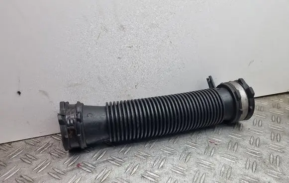 Renault Scenic III - Grand scenic III Air intake hose/pipe EU8