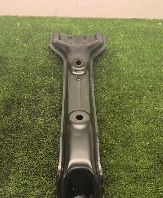 Tesla Model 3 Front passenger seat console base 109870400D 27319