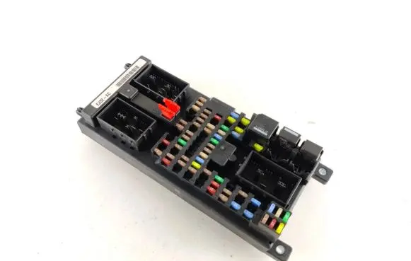 Land Rover Evoque I Fuse module EJ3214F041AC 522051F05 8074597755