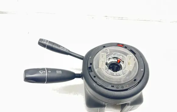 Mercedes-Benz C W204 Wiper turn signal indicator stalk/switch A2049000304