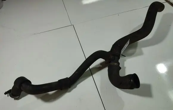 SsangYong Actyon Engine coolant pipe/hose