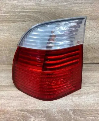 BMW 5 E39 Rear/tail lights 6902531 2496339