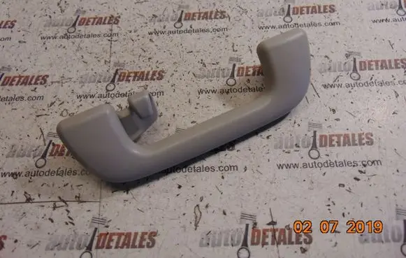 Toyota Avensis T270 Rear interior roof grab handle