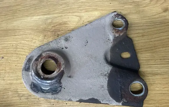 Volvo V70 Other under body part 