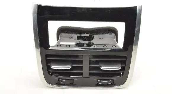 Volvo XC60 Dash center air vent grill 31365120