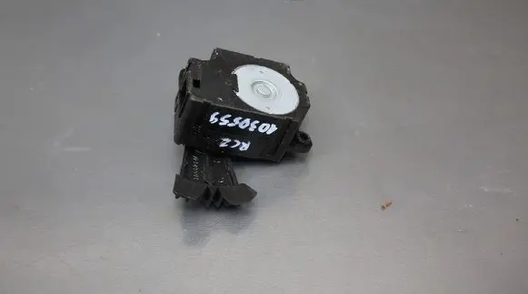 Peugeot RCZ Air flap motor/actuator T1006419G