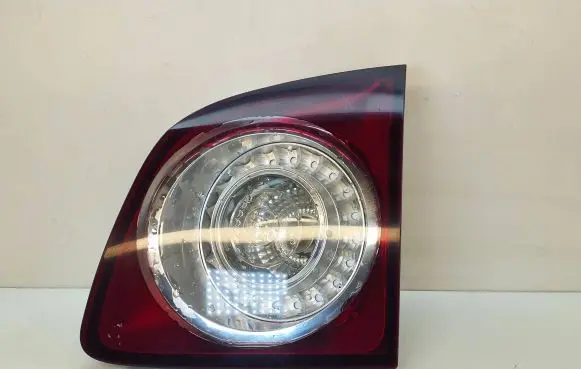 Volkswagen Golf Plus Rear/tail lights 5M0945094D 96496202