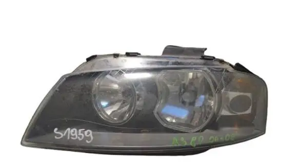 Audi A3 S3 8P Headlight/headlamp 8P0941003L