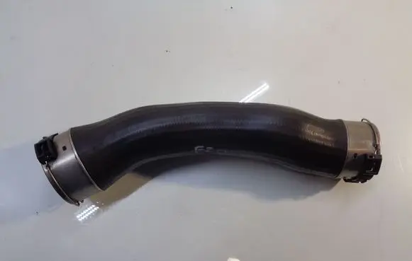 BMW 1 F20 F21 Intercooler hose/pipe 7810616 1161781061603