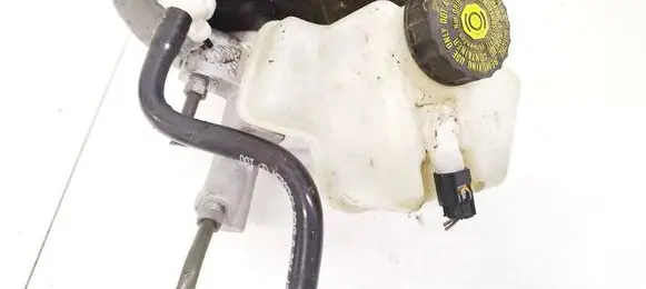 Master brake cylinder