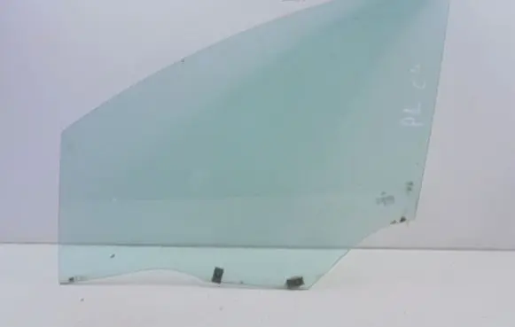 Citroen C4 Grand Picasso Front door window glass four-door