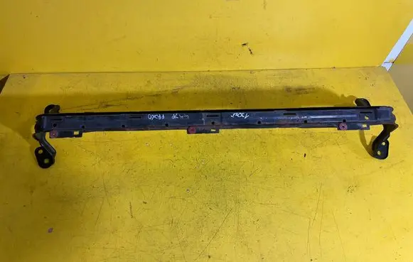 Volvo V50 Front bumper support beam 